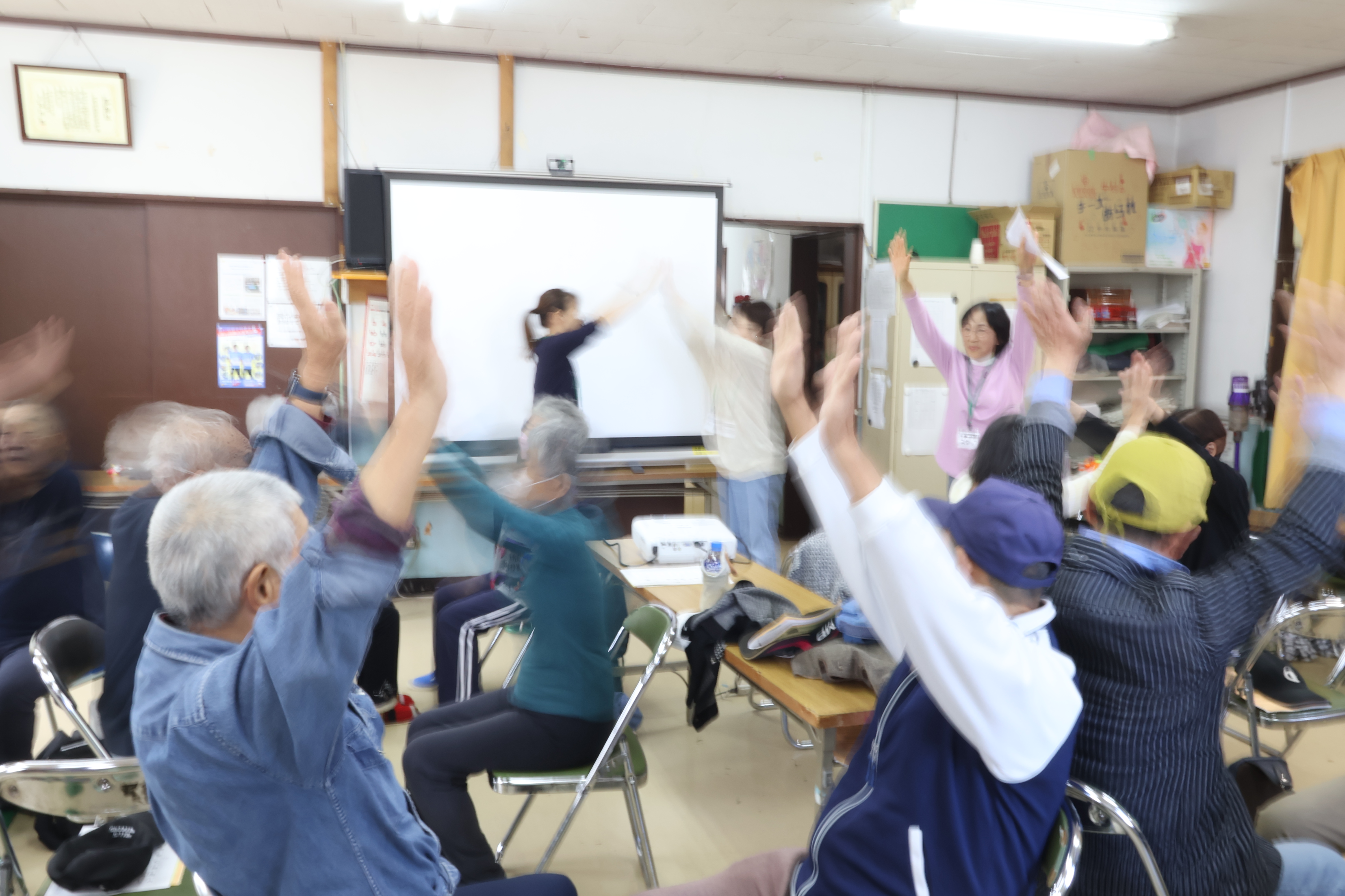 つばめフレンズ